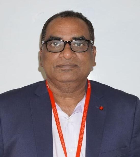 Dr R  Rajender